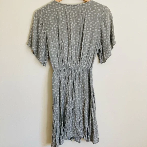 Women’s Abercrombie & Fitch Olive Green Floral Mini Dress - Picture 8 of 8